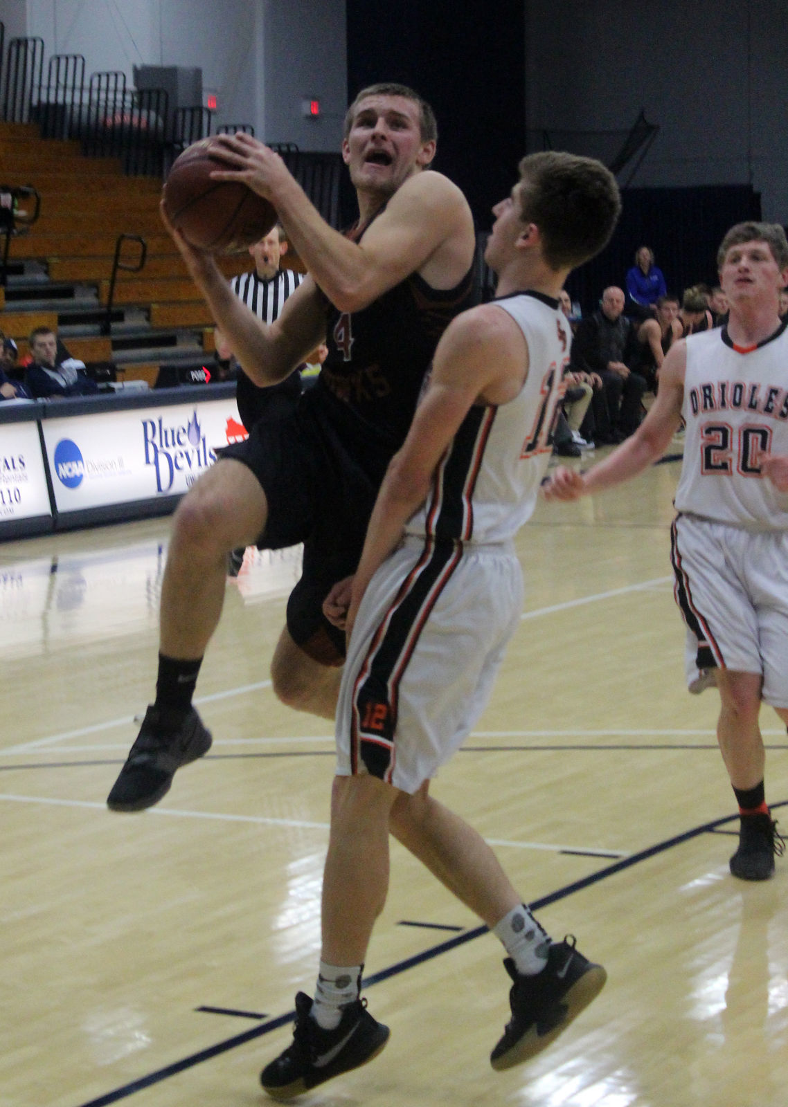 Bloomer boys basketball vs Stanley-Boyd at UW-Stout 12-1-18